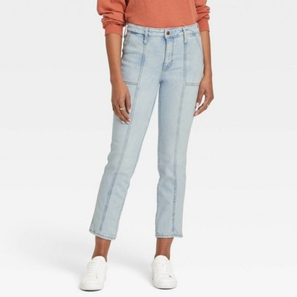 NWOT Universal Thread High-Rise Slim Straight Jeans